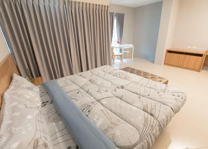 The Bedroom Ladprao 101 - Sha Hotel